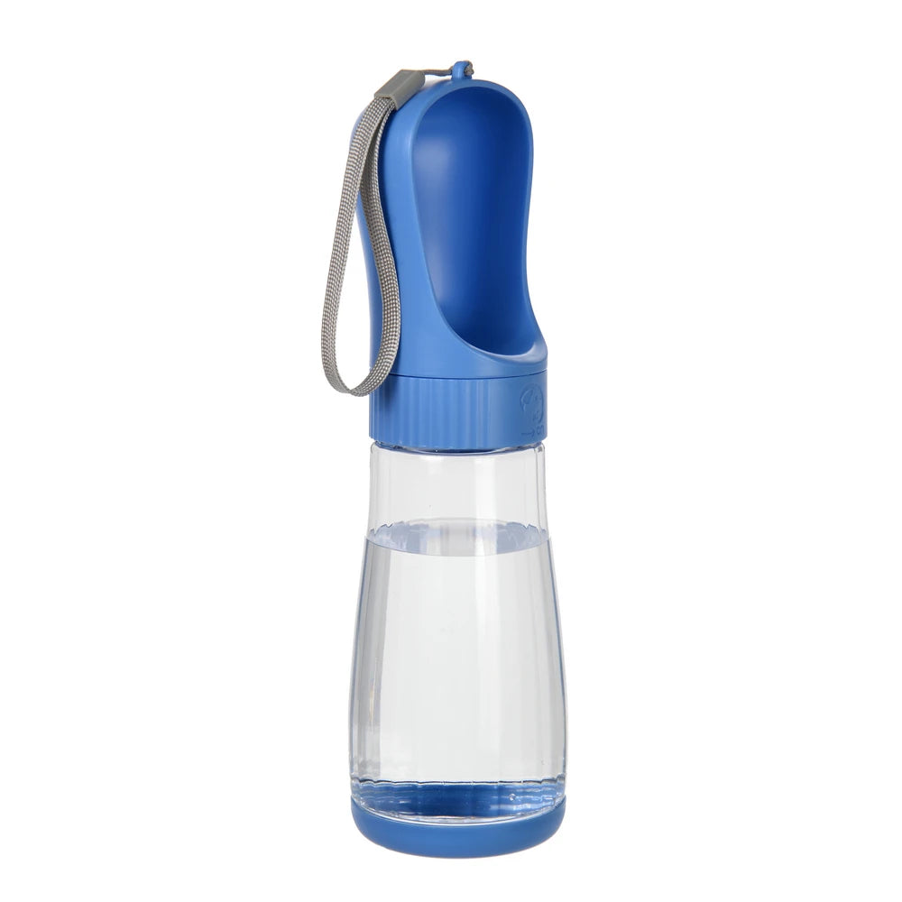 Bouteille d'eau pour chien /  Bouteil de nourriture pour chien / Bouteil deux en un pour animaux - Water bottle for dog / Food bottle for dog / Two-in-one bottle for pets.