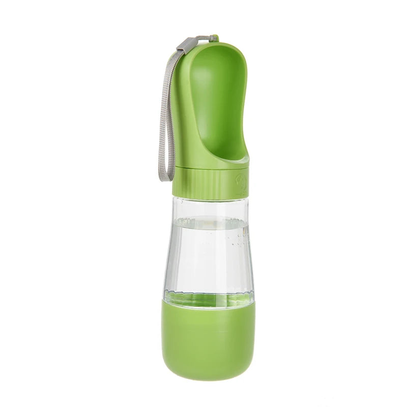 Bouteille d'eau pour chien /  Bouteil de nourriture pour chien / Bouteil deux en un pour animaux - Water bottle for dog / Food bottle for dog / Two-in-one bottle for pets.