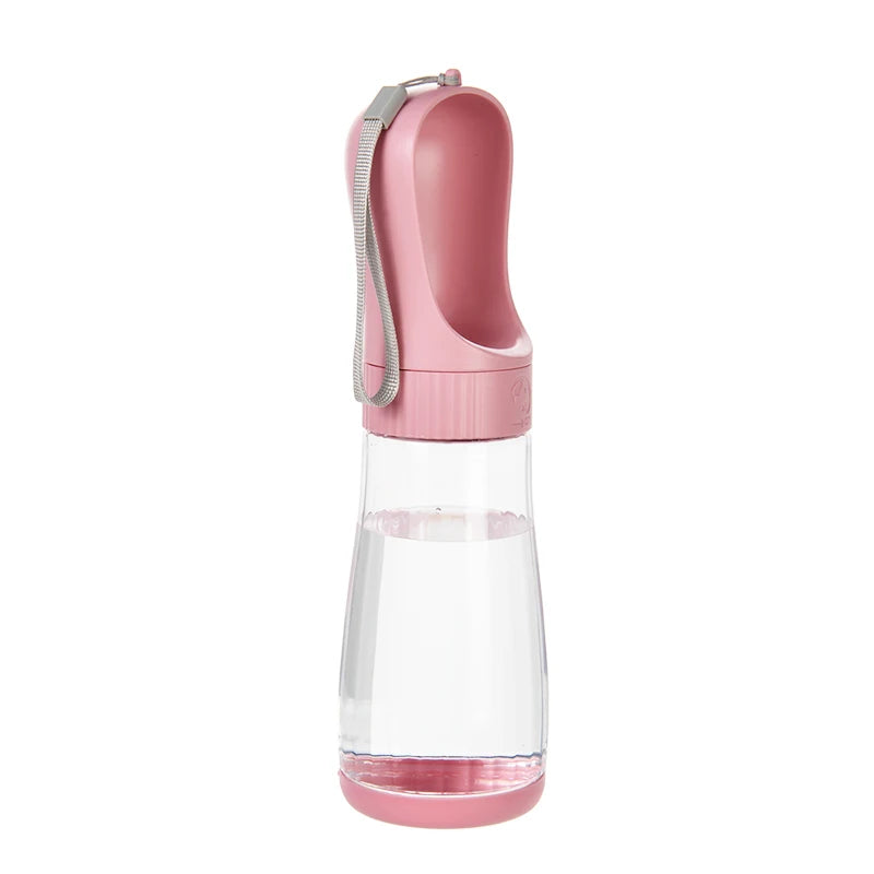 Bouteille d'eau pour chien /  Bouteil de nourriture pour chien / Bouteil deux en un pour animaux - Water bottle for dog / Food bottle for dog / Two-in-one bottle for pets.